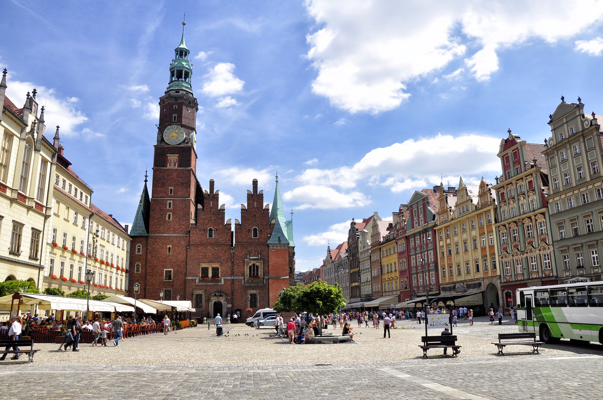Apartamenty na wynajem we Wrocławiu - już ponad 1000 obiektów