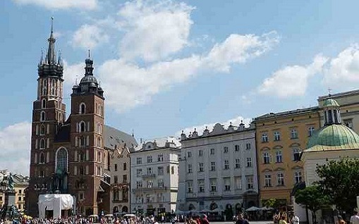 Apartamenty nad Wisłą coraz bardziej atrakcyjne dla Krakowian
